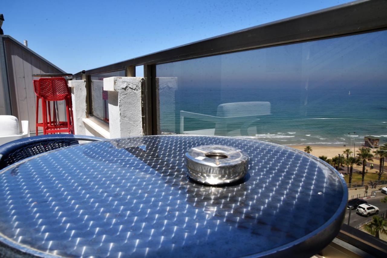 Penthouse Apartment On The Beach Bat Yam Eksteriør bilde